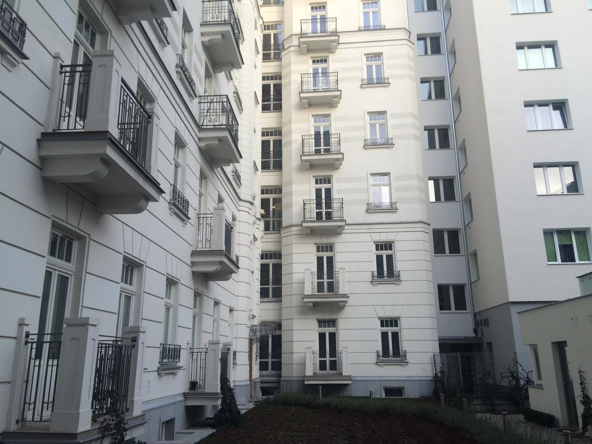 华沙概念公寓 外观 照片